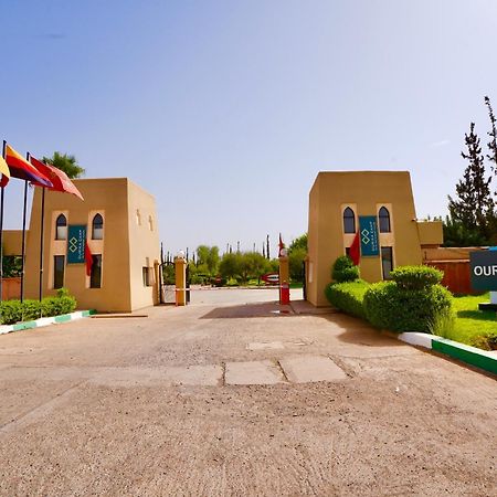 Ourika Camp Suites Hotel & Resort El Harkat エクステリア 写真