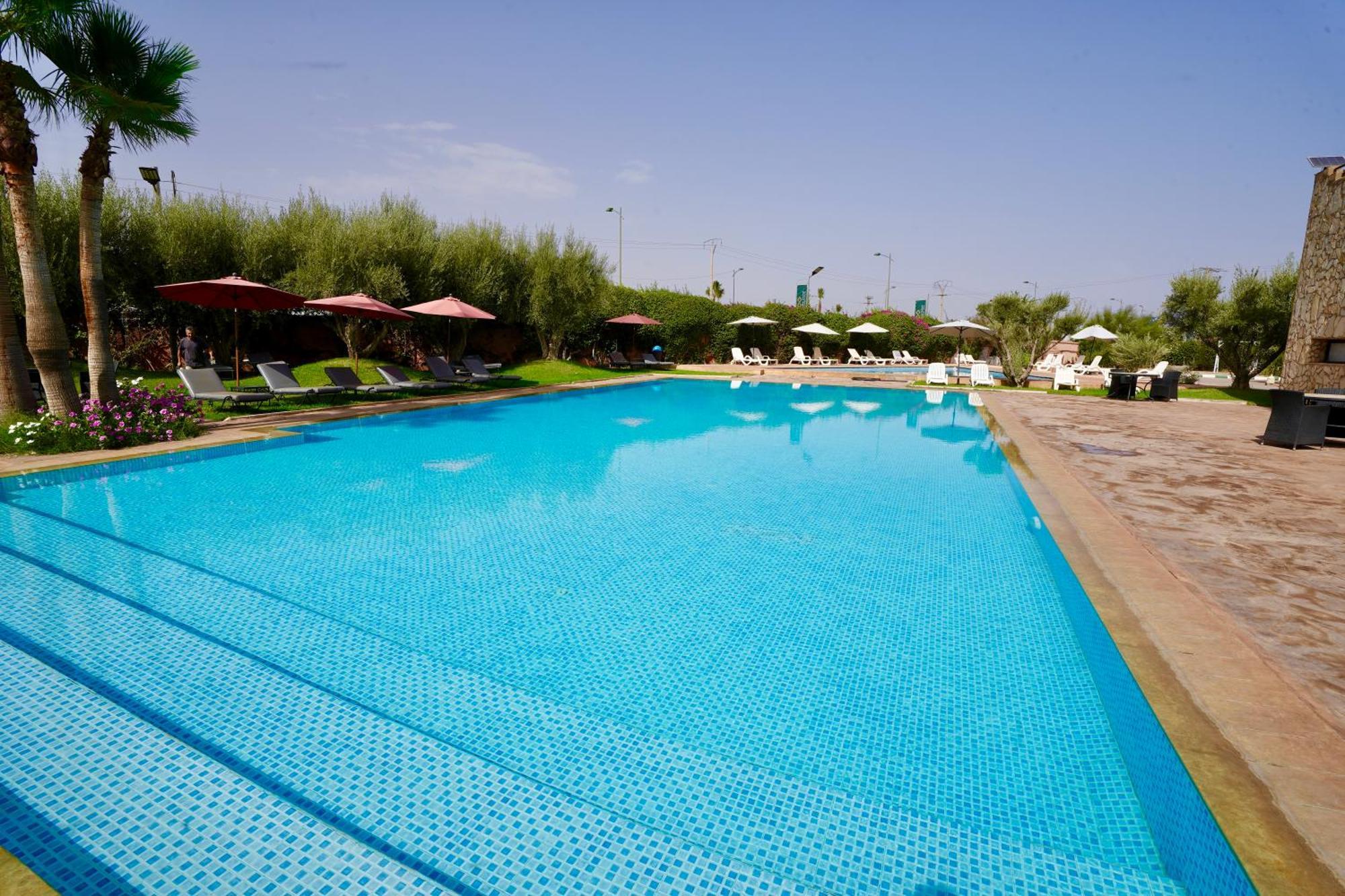 Ourika Camp Suites Hotel & Resort El Harkat エクステリア 写真