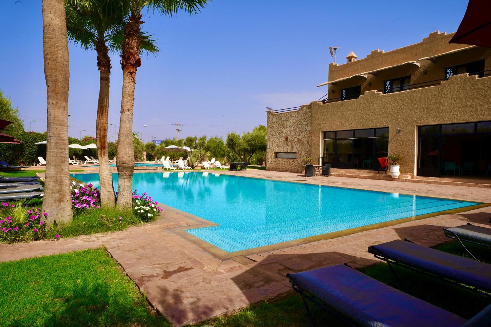 Ourika Camp Suites Hotel & Resort El Harkat エクステリア 写真
