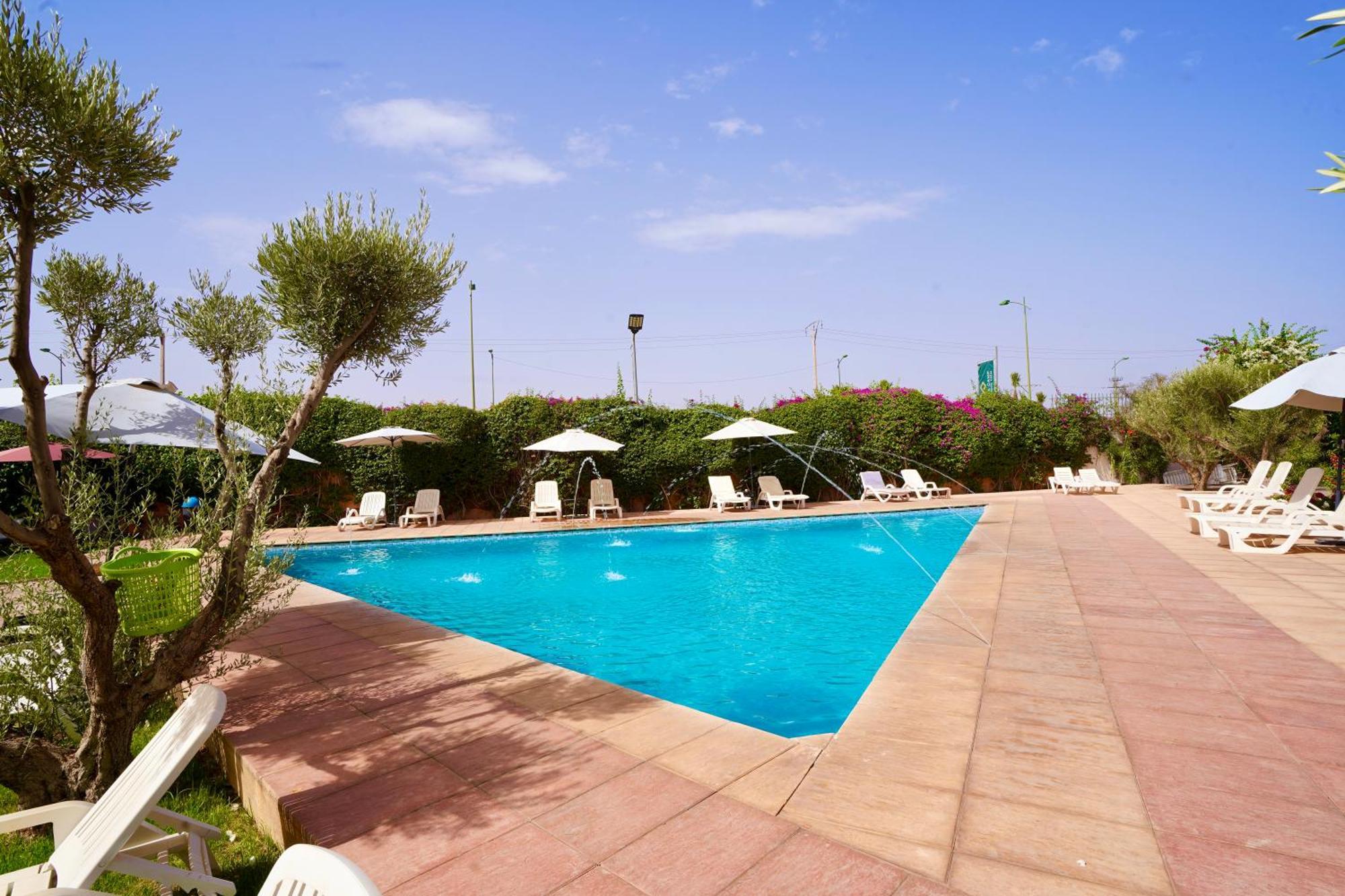 Ourika Camp Suites Hotel & Resort El Harkat エクステリア 写真