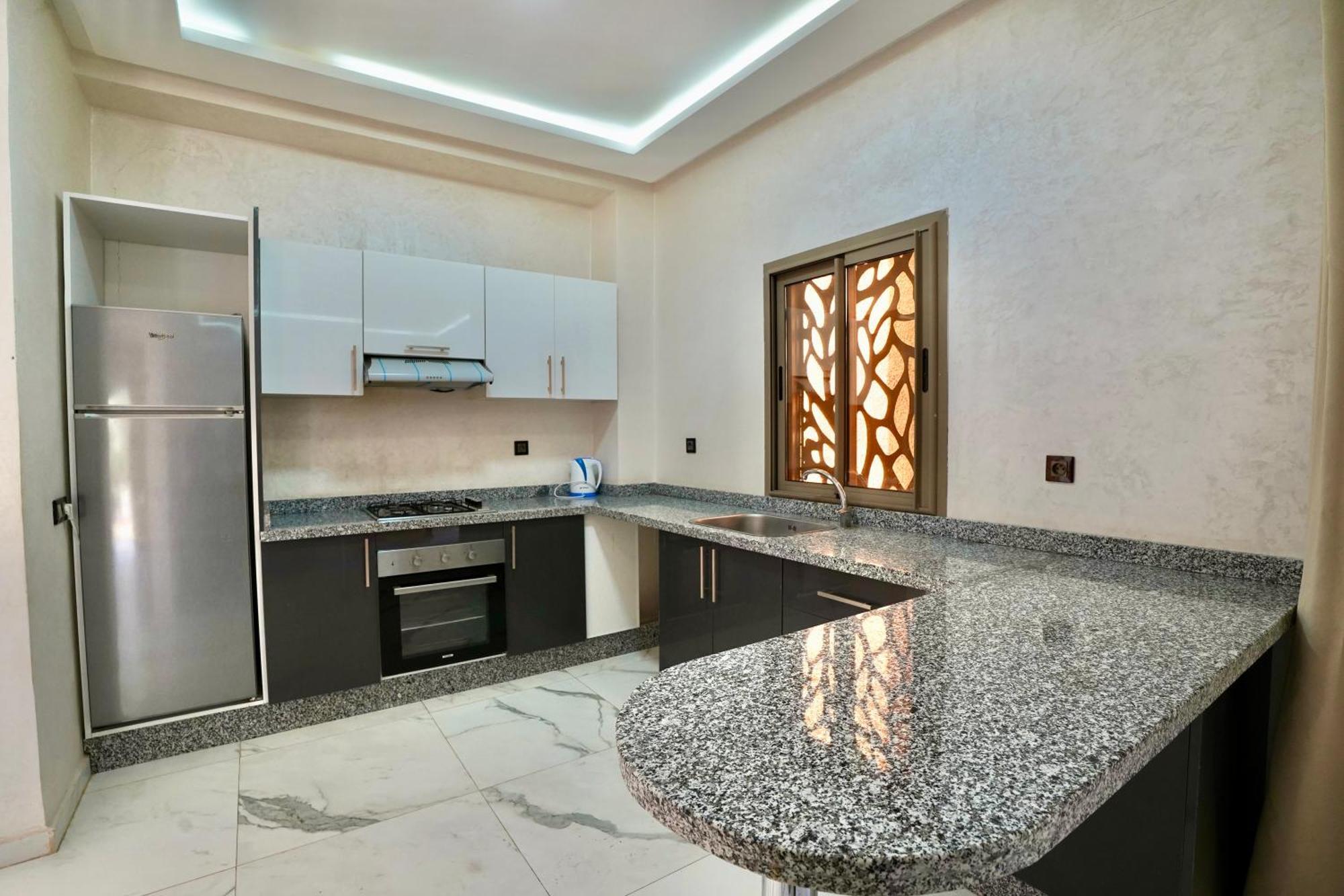 Ourika Camp Suites Hotel & Resort El Harkat エクステリア 写真